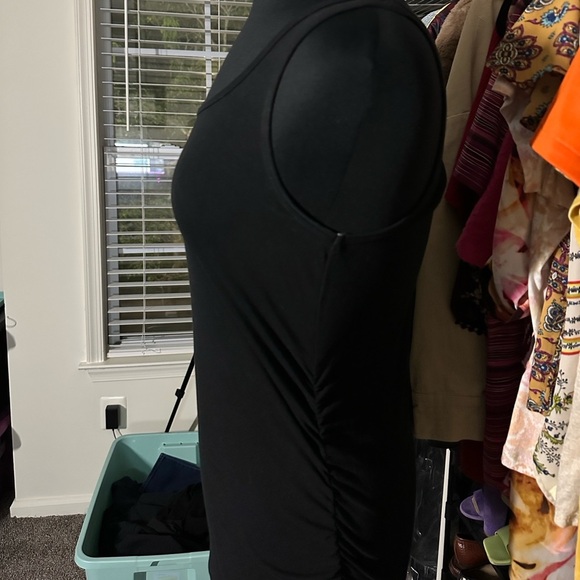 Old Navy First Layer Maternity 4 Way Stretch Black Tank Top size medium - Picture 4 of 7